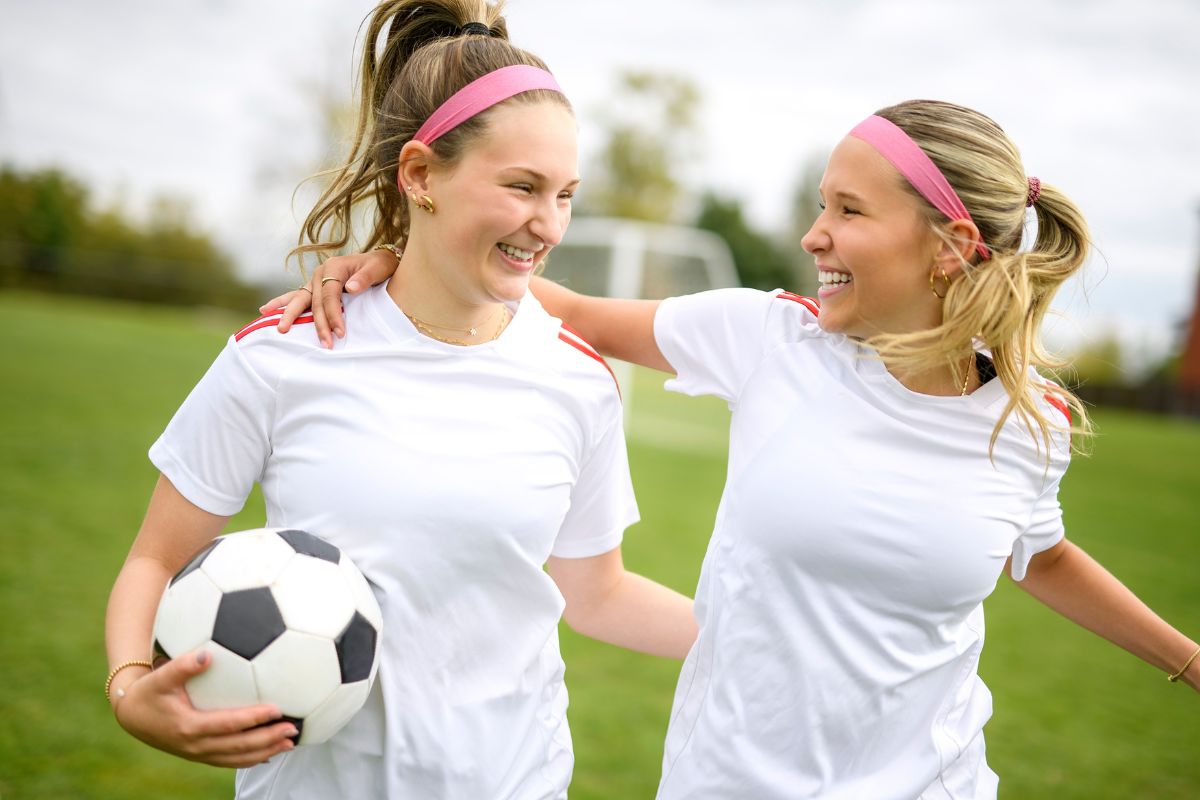 Expert-custom-athletic-mouthguards-eastern-north-carolina Athletes using custom athletic mouthguards from the dental care center serving zebulon, wake forest, fayetteville, greenville, smithfield, and wilson, north carolina.