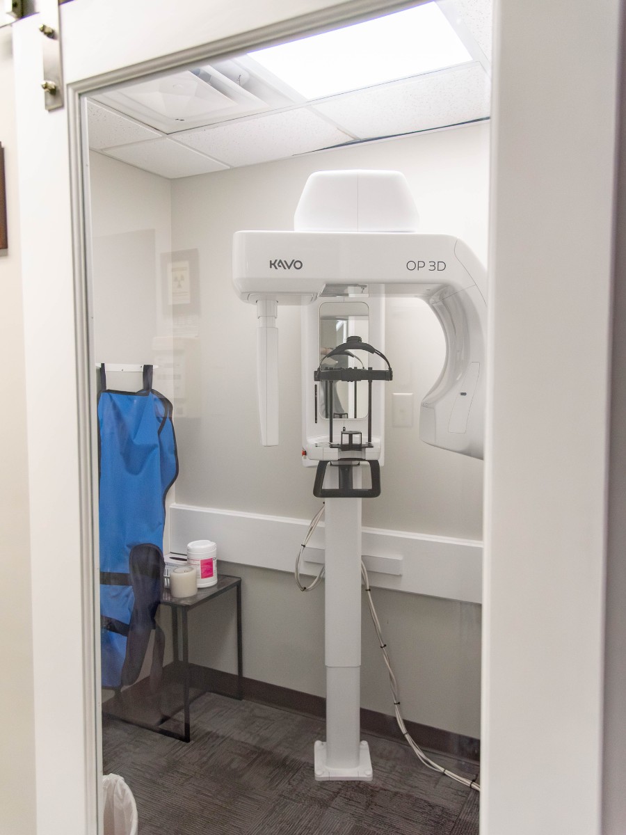 The-dental-care-center-fayetteville-office-xray-machine Dental cbct x-ray machine in fayetteville nc office for advanced diagnostic imaging